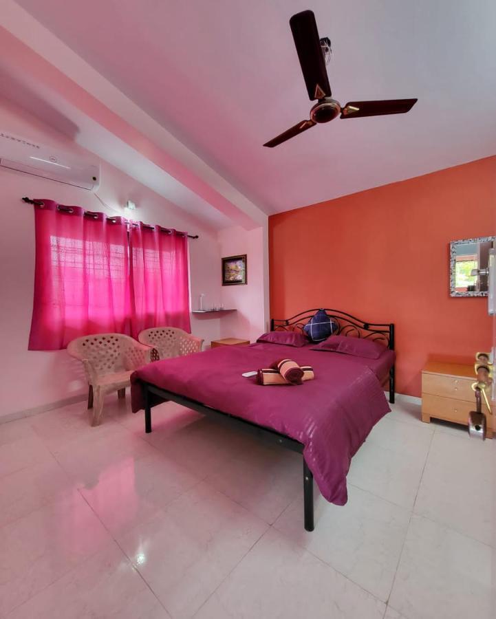 The Perfect Stays- Lal Mahal Villa With Disco Pool Lonavala Eksteriør billede